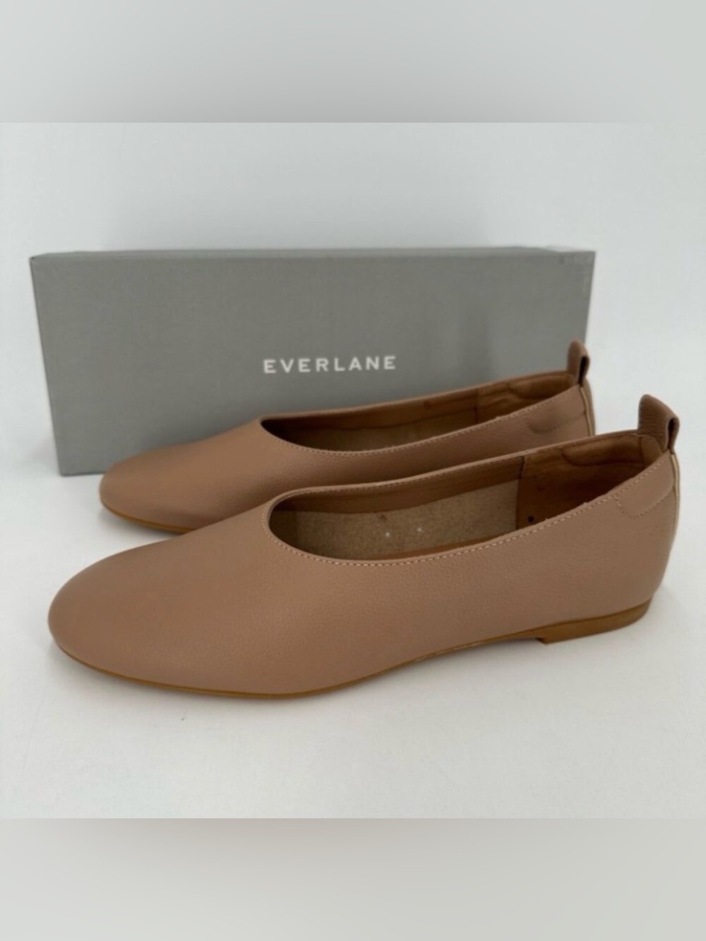 Everlane The Italian Leather Day Glove Flats in Tan-Brown sz 7 Women's euc - Picture 3 of 6